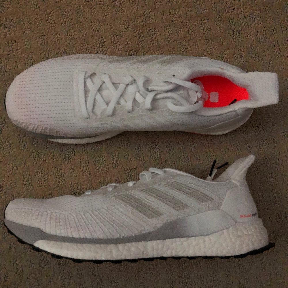Adidas Solar Boost 19 shoes sz EU 44/UK 9.5/US 10
